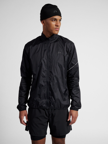 nwlPACKABLE TRAIL JACKET, BLACK, model