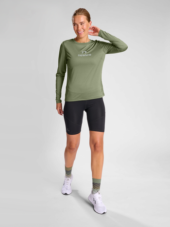nwlBEAT LS TEE WOMAN, 6754, model